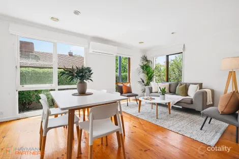 Property photo of 10 Givens Street Pearce ACT 2607