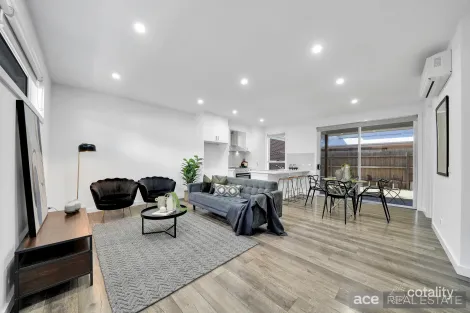 Property photo of 2/4 Cobby Street Laverton VIC 3028