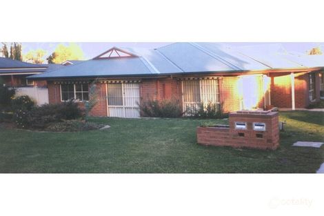 77 Symonds St, Golden Square, VIC 3555