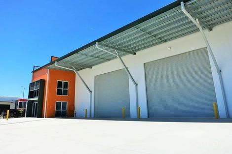 8 Ironstone Rd, Berrinba, QLD 4117