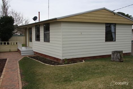 Property photo of 6 Redwood Crescent Gateshead NSW 2290