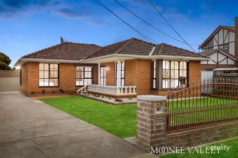 Property photo of 21 Rim Cross Drive Avondale Heights VIC 3034