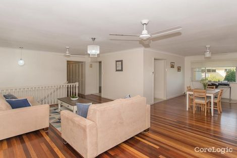 Property photo of 19 Fairlane Street Chermside West QLD 4032