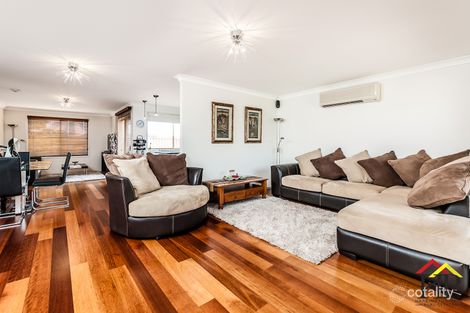 Property photo of 11 Bransby Place Mount Annan NSW 2567