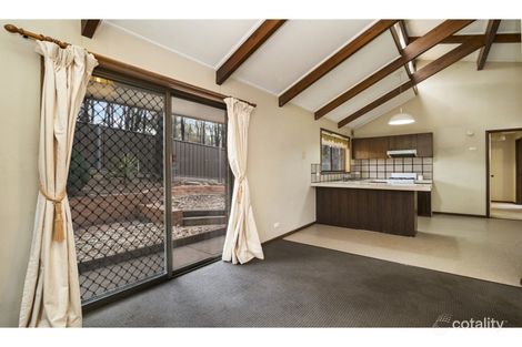 Property photo of 1/126 Edwards Road Kennington VIC 3550