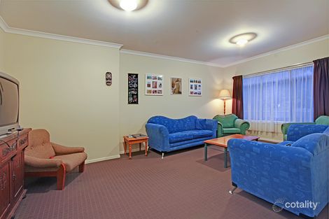 Property photo of 32 Skyline Drive South Morang VIC 3752