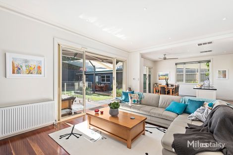 Property photo of 2 Como Street Alphington VIC 3078