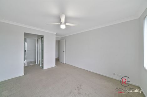 Property photo of 25 Minorca Circuit Spring Farm NSW 2570