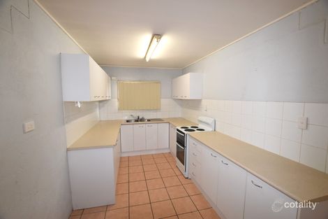 2/1 Smith St, West Gladstone, QLD 4680