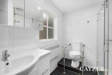 Property photo of 30 St Vincent Street Albert Park VIC 3206