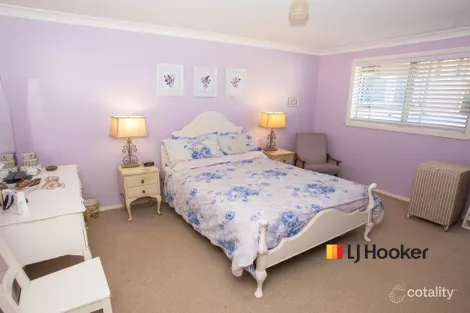Property photo of 24 Dandaloo Street Narromine NSW 2821