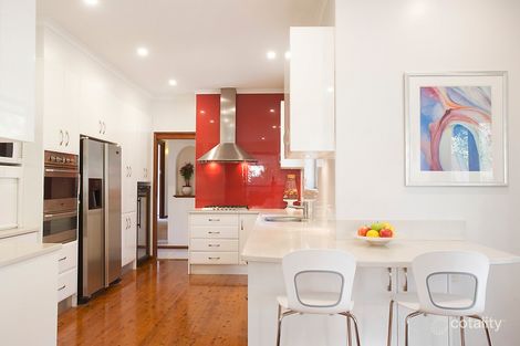 Property photo of 82 Hunter Avenue St Ives NSW 2075