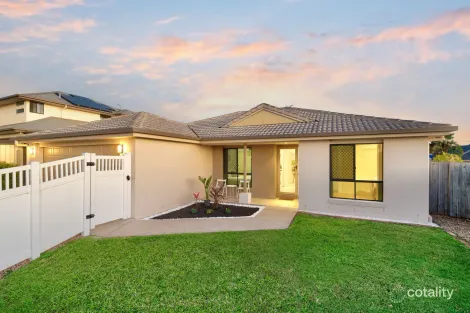Property photo of 13 Girraween Crescent Parkinson QLD 4115