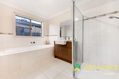 Property photo of 218 Botanica Springs Boulevard Brookfield VIC 3338