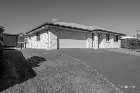 Property photo of 53 Summer Way Tin Can Bay QLD 4580