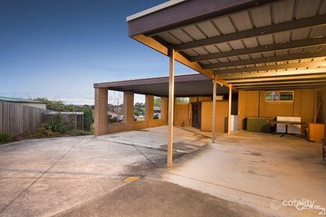 18 Gardenia St, Pakenham, VIC 3810