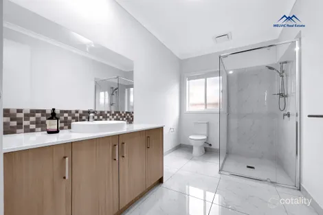 Property photo of 21 Strathcona Avenue Clyde VIC 3978