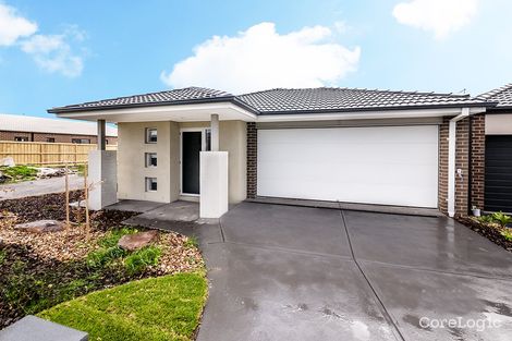 Property photo of 11 Verve Circuit Cranbourne West VIC 3977