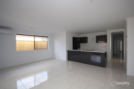 Property photo of 6 Millicent Parade Officer VIC 3809