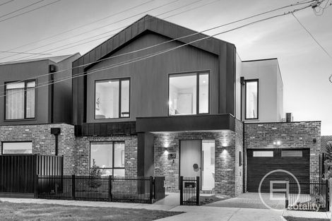 32 Peacock St, Brunswick West, VIC 3055