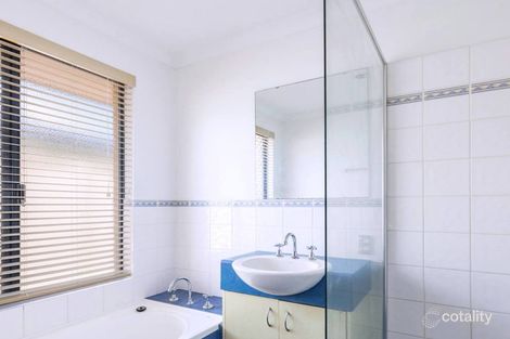 Property photo of 11 Waldburg Drive Tapping WA 6065