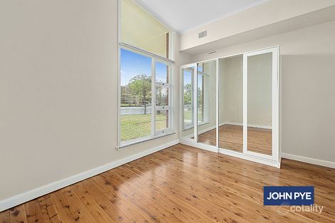Property photo of 17 Brett Avenue Hornsby Heights NSW 2077