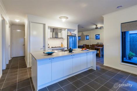 Property photo of 10 Opal Circuit Epping VIC 3076