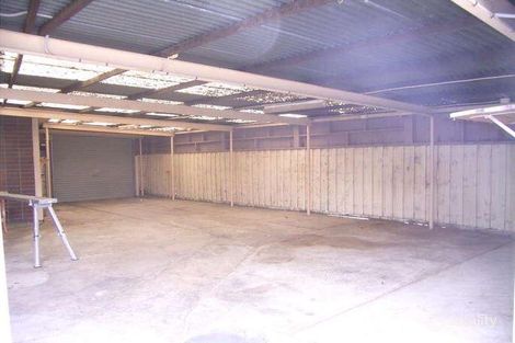 Property photo of 18 Apollo Place Whittington VIC 3219