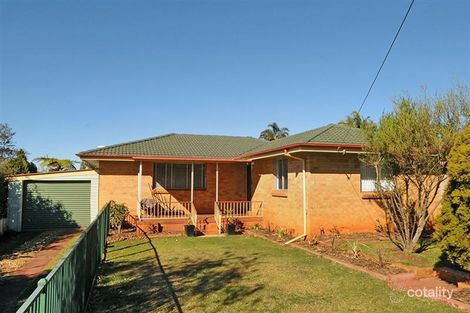 12 Kettle St, Rockville, QLD 4350