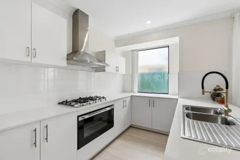 6 Goland Lane, Camillo, WA 6111