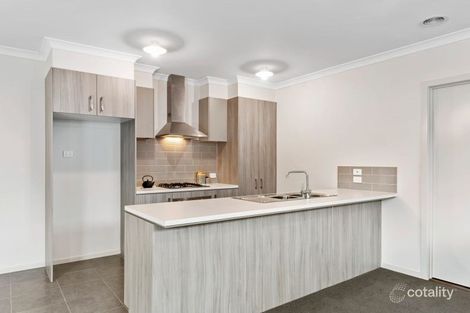 2/112 Vines Rd, Hamlyn Heights, VIC 3215