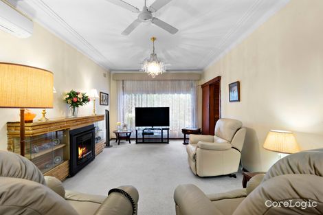 Property photo of 15 Yaralla Crescent Thornleigh NSW 2120