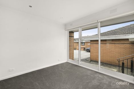 Property photo of 4/130-132 Hoffmans Road Essendon VIC 3040