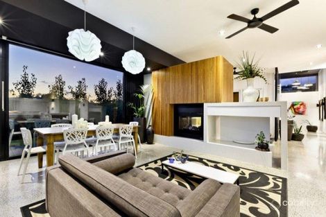 Property photo of 55 Downey Drive Doreen VIC 3754