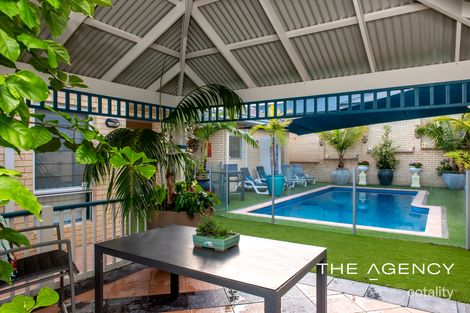 Property photo of 14 The Corniche Hillarys WA 6025