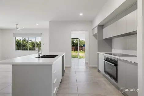 Property photo of 21 Ocean Avenue Cooya Beach QLD 4873