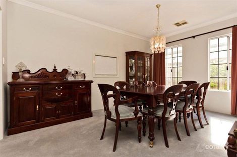 Property photo of 30 Honeyeater Circle Wembley WA 6014
