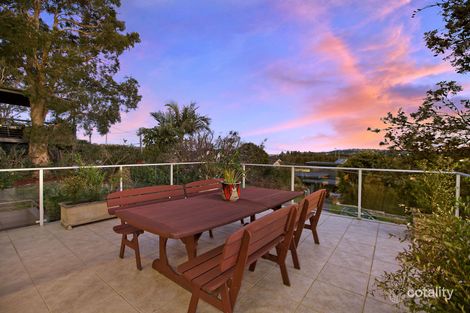 Property photo of 8 Arnott Crescent Warriewood NSW 2102
