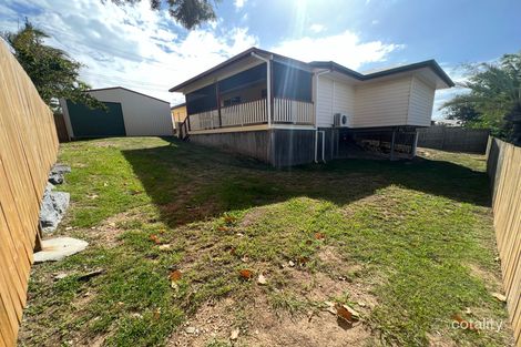 Property photo of 21 Waratah Crescent Tannum Sands QLD 4680