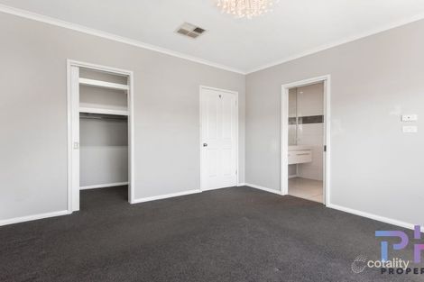 Property photo of 28 Prouses Road North Bendigo VIC 3550
