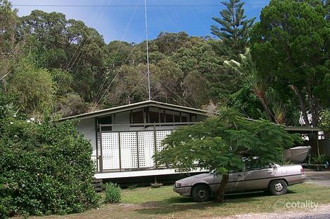 105 Dickson Way, Point Lookout, QLD 4183