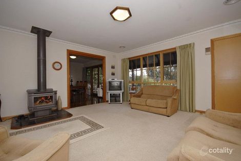 Property photo of 7 Lyones Parade Upper Ferntree Gully VIC 3156