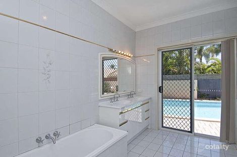 Property photo of 3 Cheval Court Benowa QLD 4217