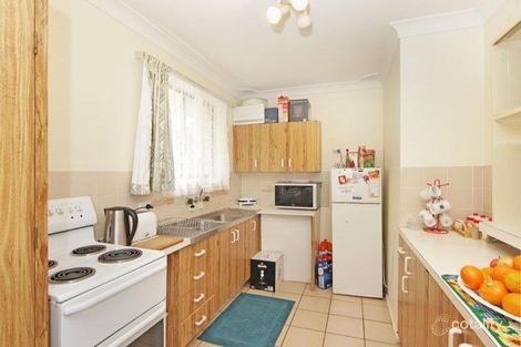 Property photo of 21 Grevillea Crescent Berkeley Vale NSW 2261