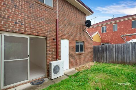 Property photo of 25 Gresswell Park Drive Watsonia VIC 3087