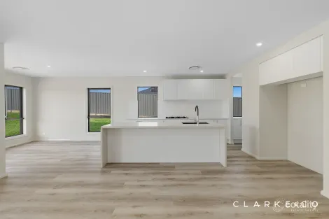 Property photo of 19 Oak Street Cliftleigh NSW 2321