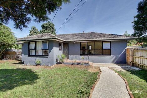 1 Gray Ct, Mooroolbark, VIC 3138