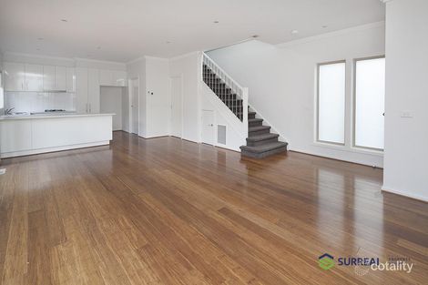 Property photo of 2/9 White Avenue Bayswater North VIC 3153