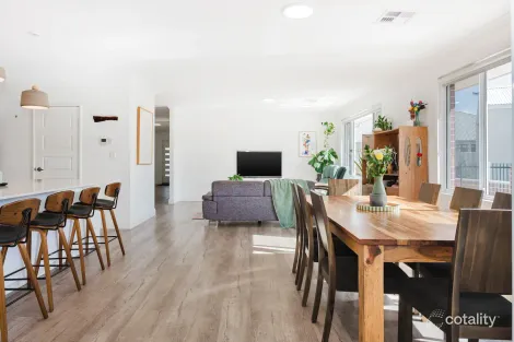 Property photo of 25 Bertha Loop Dudley Park WA 6210
