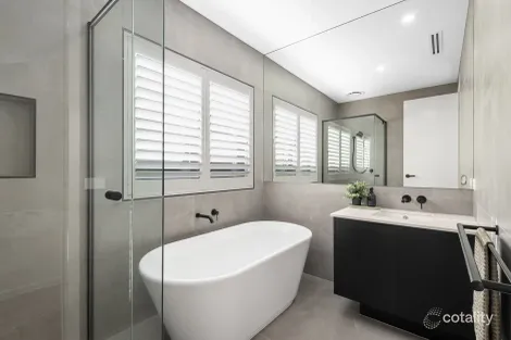 Property photo of 40 Nectar Drive Mount Duneed VIC 3217